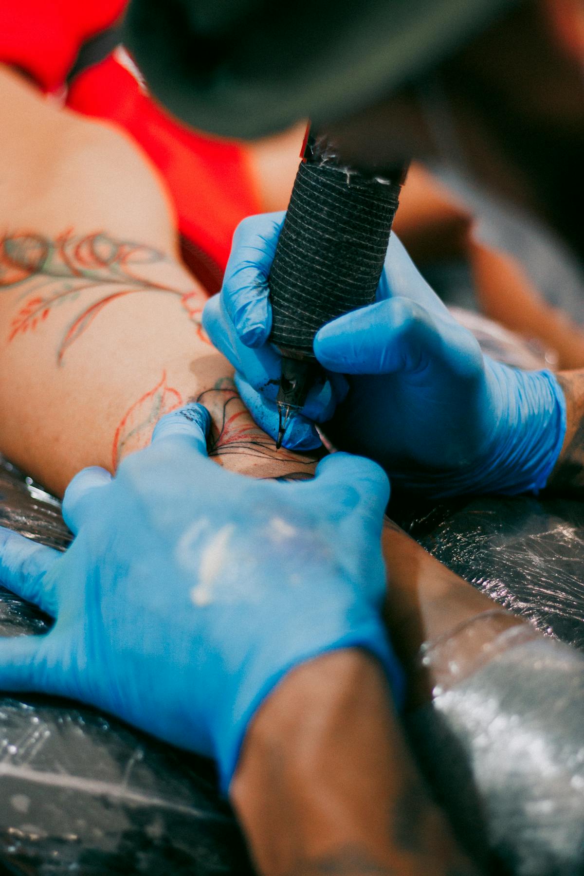 סטודיו קעקועים מקצועי - מקעקע במרכז - קעקועים ברמת גן